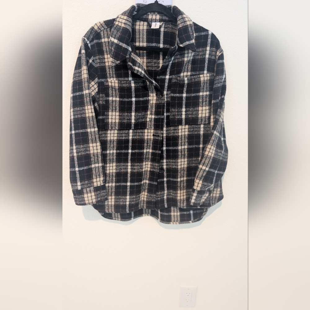 Abound Black and Cream Plaid Shacket Jacket